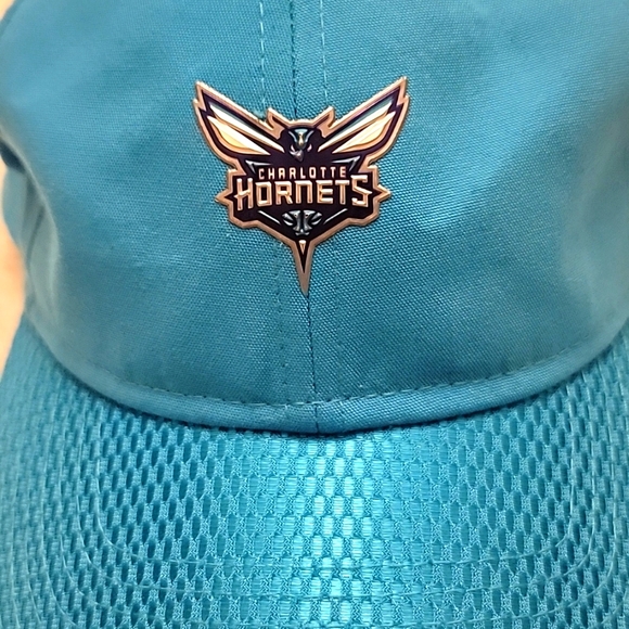Official Charlotte Hornets baseball cap - Picture 8 of 8